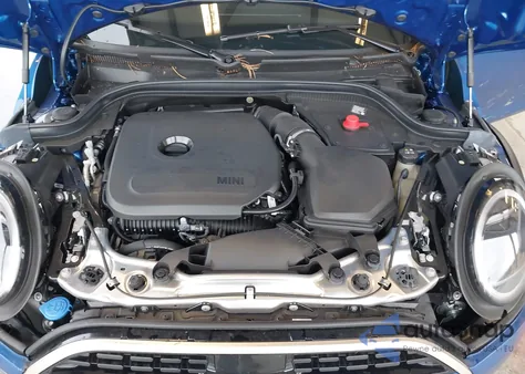 2025 Mini Hardtop Cooper from USA, damaged, VIN WMW13GD07S2W70762